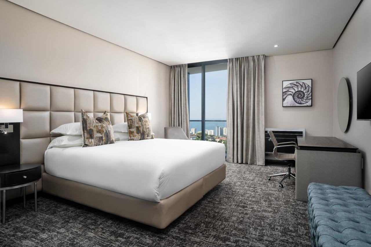 Premier Umhlanga Hotel 4*